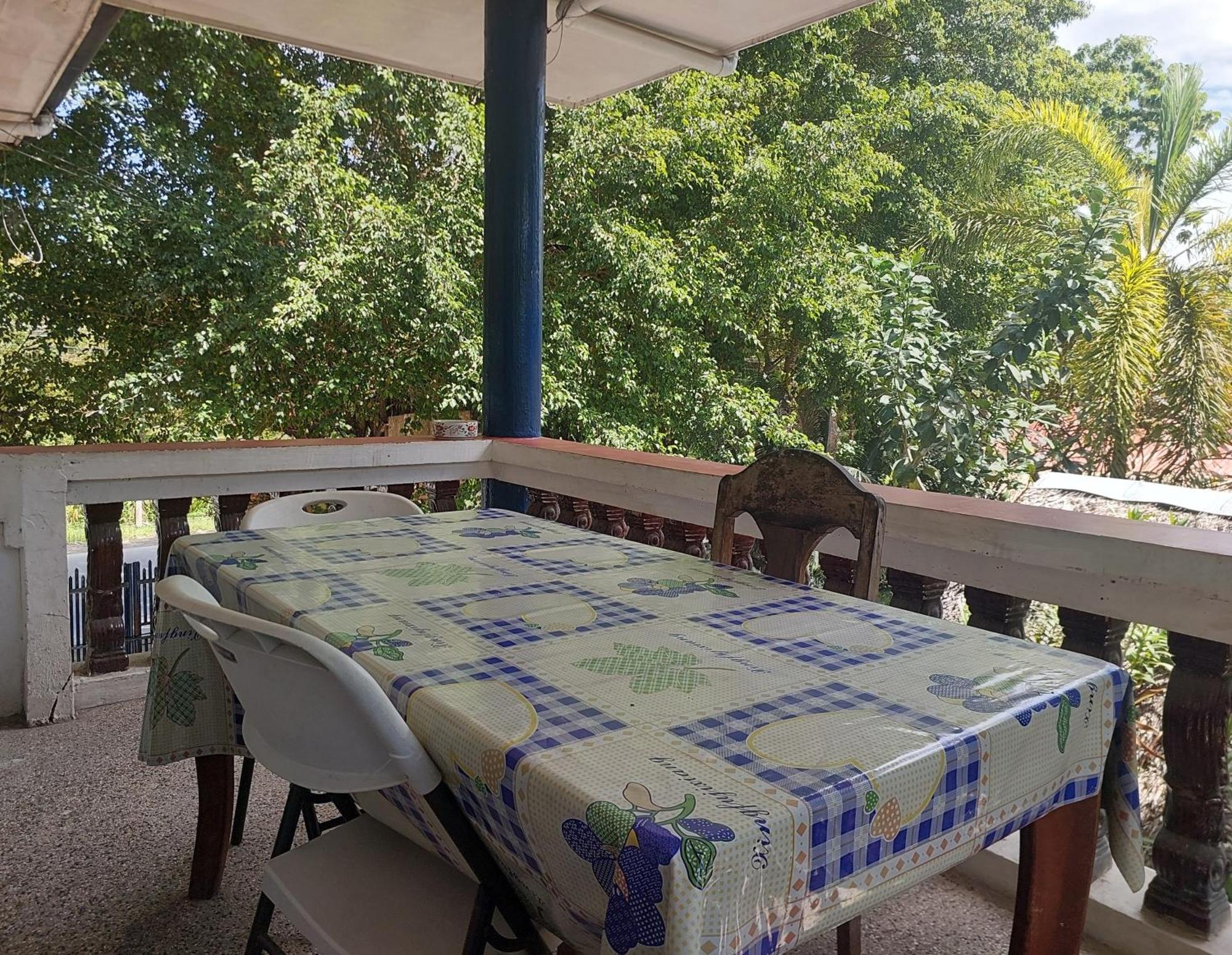 Stevrena Accommodations Santa Fe  Luaran gambar